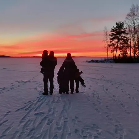 Chalet Poukama Paeijaetsalo *