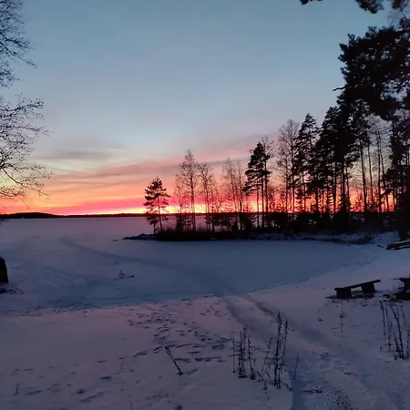 Poukama Paeijaetsalo Alpesi faház Sysmä