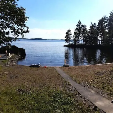 Alpesi faház Poukama Paeijaetsalo