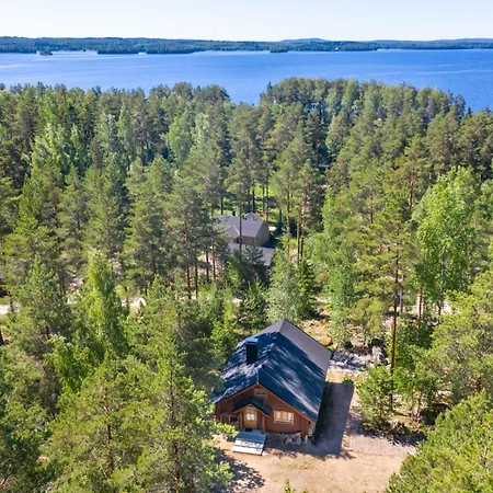 Chalet Poukama Paeijaetsalo *