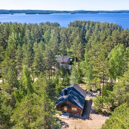 Chalé Poukama Paeijaetsalo *