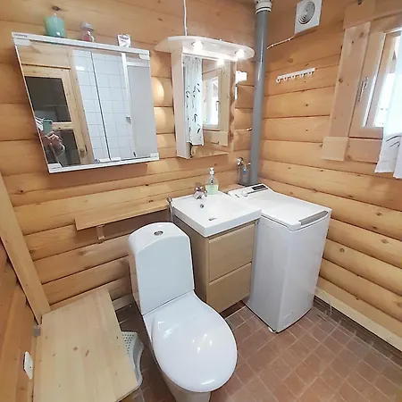 Шале Poukama Paeijaetsalo *