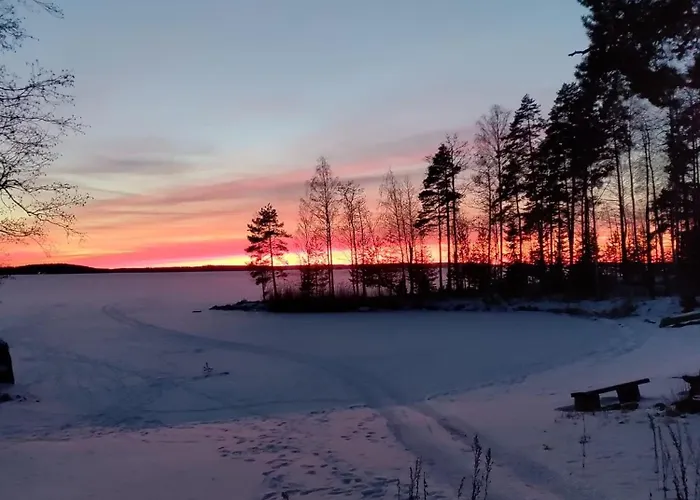 Poukama Paeijaetsalo 木屋 Sysmä