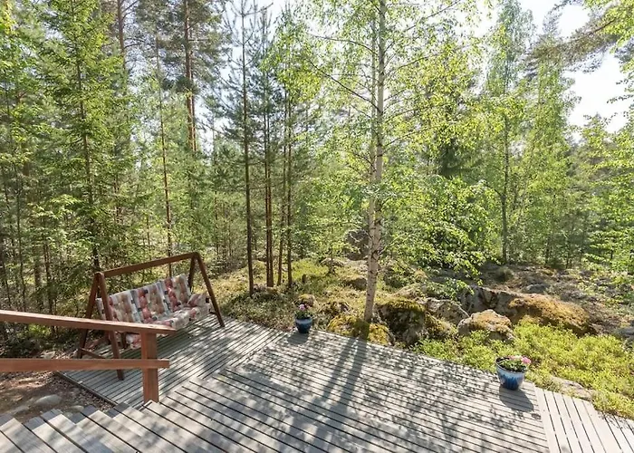 木屋 Poukama Paeijaetsalo